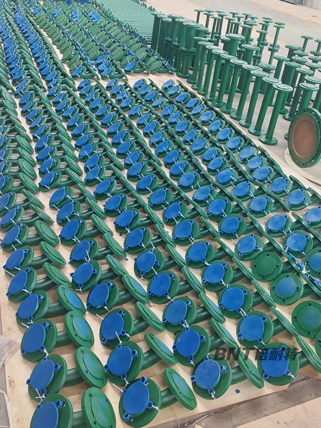 模压钢衬四氟管道
